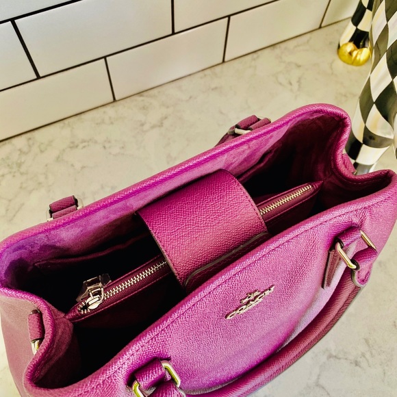 Coach leather bag - Picture 4 of 5